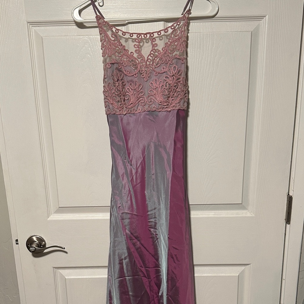 Elegant Pink Lace Evening Dress Vintage Y2K S  De Laru lavender